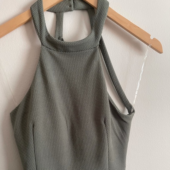 ✨ REVAMPED✨ Olive Waffle Romper - Picture 7 of 8